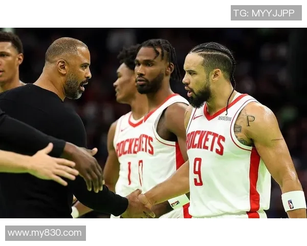 火箭与掘金常规赛对决在即球迷期待精彩碰撞与激烈较量